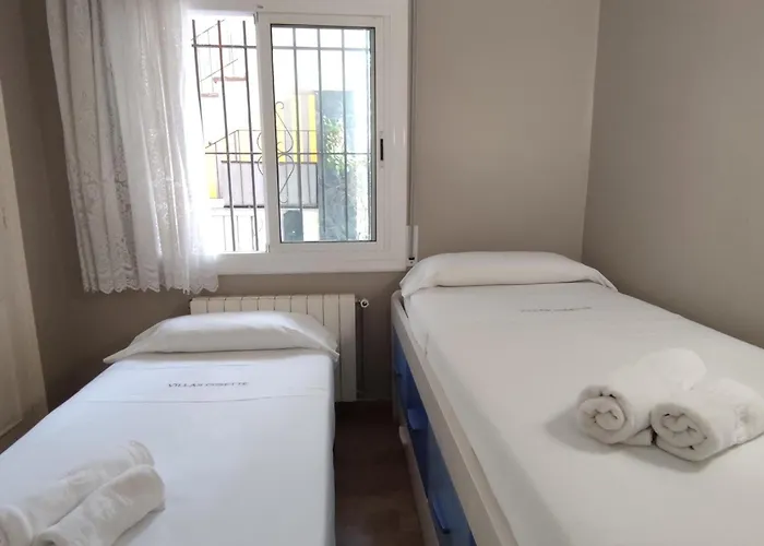 Con Terraza A Metros De La Playa Y Zona Comercial, Ideal Familiar - Costa Brava - Es-209-68 * פלטחה ד'ארו