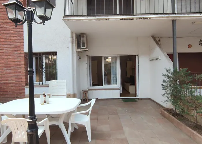 Con Terraza A Metros De La Playa Y Zona Comercial, Ideal Familiar - Costa Brava - Es-209-68 דירה פלטחה ד'ארו