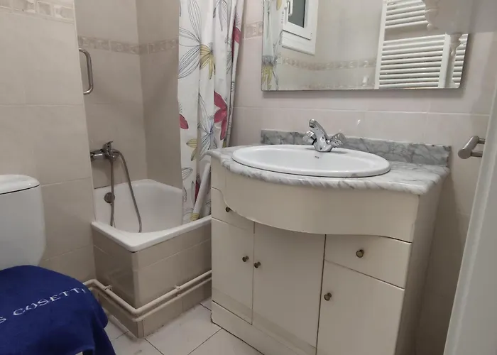 דירה Con Terraza A Metros De La Playa Y Zona Comercial, Ideal Familiar - Costa Brava - Es-209-68 פלטחה ד'ארו