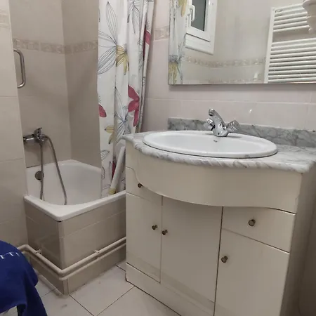 Apartment Con Terraza A Metros De La Playa Y Zona Comercial, Ideal Familiar - Costa Brava - Es-209-68 Platja d'Aro