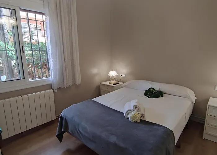 Con Terraza A Metros De La Playa Y Zona Comercial, Ideal Familiar - Costa Brava - Es-209-68 * Platja d'Aro